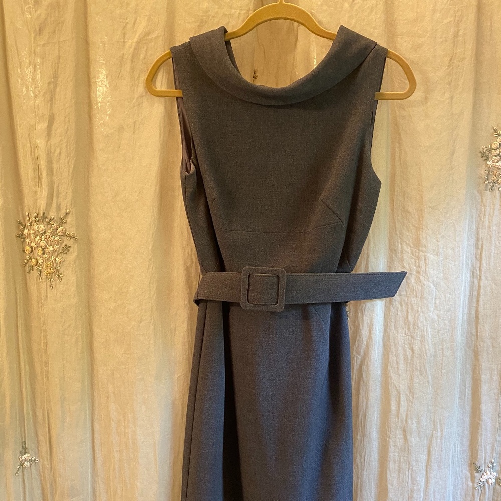 Donna Ricco Grey dress